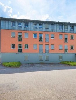 2-Zimmer-Wohnung mit Tiefgarage und Aufzug zu verkaufen. - Nittendorf (Markt)