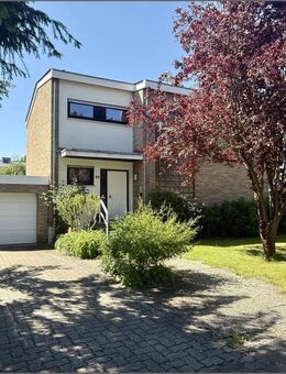 Charmantes Einfamilienhaus mit Sonnengarten in ruhiger Wohnlage von Lippstadt-Süd - Lippstadt