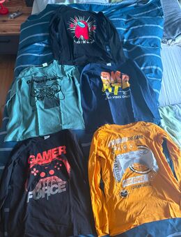 5 gut erhaltene Jungen Sweatshirts der Marke Chapter Young und Mong US, Größe 146/152 - Wadgassen