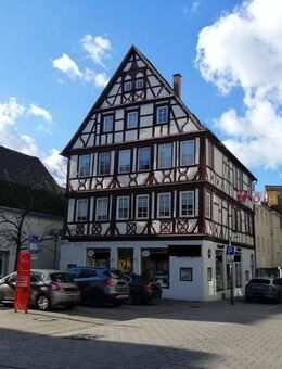 Wunderschön und einmalig: Historisches Wohn- und Geschäftshaus in der Öhringer Innenstadt - Öhringen