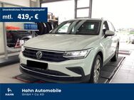 VW Tiguan, 1.5 TSI Active, Jahr 2022 - Kornwestheim