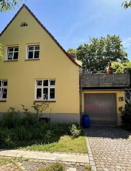 Einzigartiges EFH mit Märchengarten - Hamburg