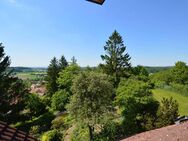 1-2-Fam.-Hs. inkl. 1-Zi.-ELW mit 3 Bädern, sehr gr. eingewachsenem Garten u. Weitblick in Brennberg - Brennberg