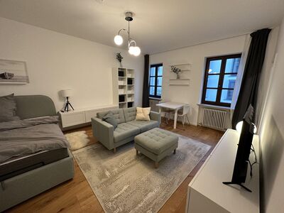 Ab 01.01.2025 voll ausgestattetes 1-Zimmer-Apt. Münchner Freiheit / Schwabing