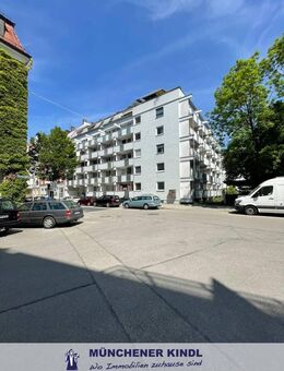Mitten in der Au - Frei 2 Zimmer Wohnung - München
