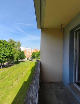 Vierraumwohnung zum kleinen Mietpreis! - Sangerhausen