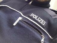 Polizist 👮‍♂️ sucht ein schönes Date mit einer schönen Frau 😊 - Essen