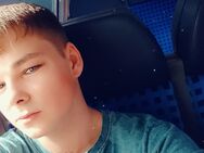 Suche süße Trans oder W zum chatten. - Nürnberg