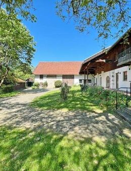 Ehemalige Hofstelle mit Nebengebäuden und Raum zur Entfaltung! - Vilsheim