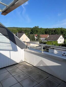 Wohngenuss auf zwei Etagen mit Sonnenplätzen und Stil - Homburg