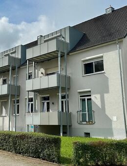 Schöne 4-Zimmer-Wohnung mit Balkon & neuer Einbauküche – ab September frei! - Emskirchen