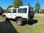 Land Rover Defender 110 Td5 Station Wagon S, Restauriert!! - Waltershausen