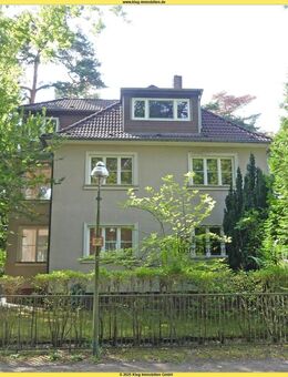 Frohnau! Ansprechendes Dreifamilienhaus mit 2 bezugsfreien Wohnungen im EG u. OG - Berlin