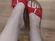 Rote Sandalen mit gold in 40 - Bestensee