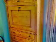 Bauernschrank als Schreibschrank - Köln