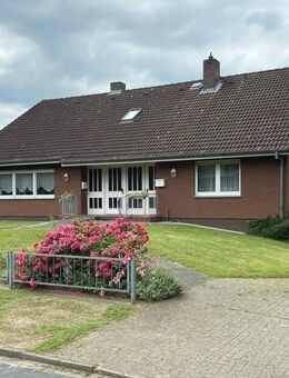 Vielseitig und großzügig: Einfamilienhaus mit Einliegerwohnung in Hanglage! - Scheeßel