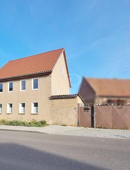Charmantes Einfamilienhaus mit großem Potenzial - ideal für Handwerker und kreative Köpfe - Ilmtal-Weinstraße