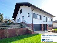 Einzigartiges Wohnambiente: Exklusives Einfamilienhaus mit Einliegerwohnung in begehrter Lage - Roßdorf (Hessen)