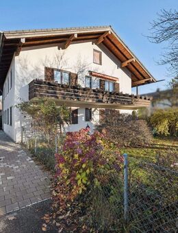 Charmante, vermietete 3-Zimmer-Erdgeschosswohnung in ruhiger Lage von Brannenburg - Brannenburg