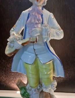 Schöne Deko Figur, Porzellan - Dorsten