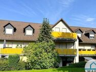 Renovierte 4-Zimmer-Wohnung und Balkon! [Badewanne, Stellplatz, Tageslichtbad] - Gersdorf