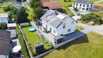 Smartes neues Doppelhaus in Holzständerbauweise mit High-Tech-Ausstattung in Traitsching