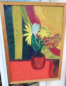 Ausdruckstarkes Blumen-Kunstwerk - Müllheim Zentrum