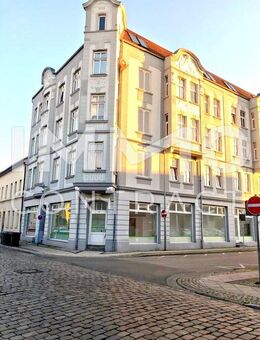 Schönes Miethaus mit Gewerbeeinheiten - Wittenberge