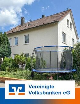 Tolles 2 Familienhaus mit großem Garten und zwei Garagen - 1 WE vermietet - Wannweil