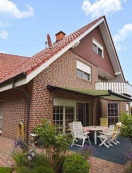 Exklusives Einfamilienhaus mit Doppelgarage, Wintergarten und PV-Anlage aus 2025! - Havixbeck