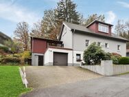 Wunderschönes Einfamilienhaus mit Einliegerwohnung und Garage am Waldrand in Lüdenscheid-Wettringhof - Lüdenscheid