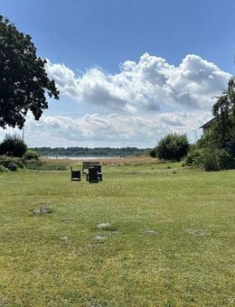 "Die Elbe im Blick- Kleines Reihenhaus mit Dachterrasse und Garten - Wedel