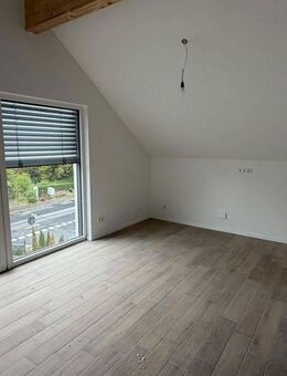 Stilvolle 3 Zimmer Dachgeschoss Wohnungen in Köln - Badisches Viertel - Köln