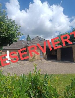 RESERVIERT____ Zentrale Lage! Einfamilienhaus in Zetel - Zetel