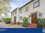 Reihenhaus mit individuellem Grundriss und Potenzial - Norderstedt
