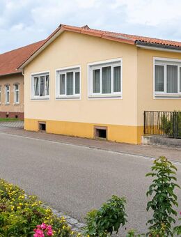IMMORath.de - Großzügige Immobilie zum individuellen Umbau - Kappel-Grafenhausen