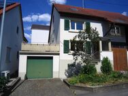 Wohnhaus mit Terrasse, Garage und Schopf - Efringen-Kirchen