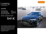 Audi Q8, Sportback 55 quattro S line, Jahr 2023 - Oberursel (Taunus)