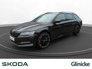 Skoda Superb, 2.0 TSI Combi Sportline, Jahr 2022 - Weimar