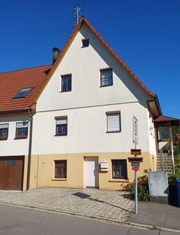 4 Zimmer Dachgeschosswohnung in Meßstetten-Tieringen 158.000 € - Meßstetten