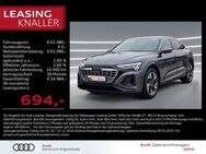 Audi Q8, Sportback S line 50 qu, Jahr 2023 - Ingolstadt