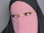 domina bdsm treffen Kopftuch hijab Türkin araberin - Leipzig