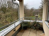 Sehr schöne - 2-Zimmer-Wohnung mit Balkon - Hattenhofen (Baden-Württemberg)