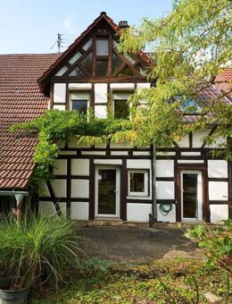Charmantes Bauernhaus mit Scheune, Garten & Potenzial - gewerblich nutzbar - Backnang