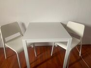 Tisch + 2 Stühle| Super Zustand| Kaum Benutzt| - Dortmund