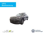 VW Tiguan, 2.0 TDI Life, Jahr 2024 - Weingarten