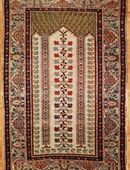 Alte Gebetsbrücke. Wohl Anatolien, 20. Jahrhundert oder älter. Größe ca. 175 x 125 cm. in 12207