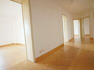 DIE ALTBAUMANSARDE ZUM SCHÖN MACHEN 4 Zimmer | 2 Bäder | Frei | 3. OG | - Kassel