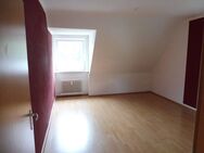 3-Zimmer-DG-Wohnung in einem 6-Fam.Haus in Werl zu vermieten! - Werl