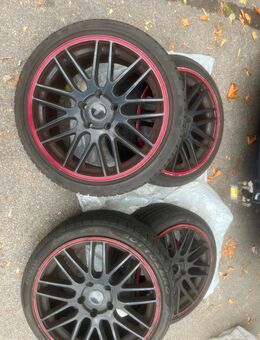 Alufelgen mit Winterreifen Pirelli Sottozero - 225/40 R18 92V - Essen